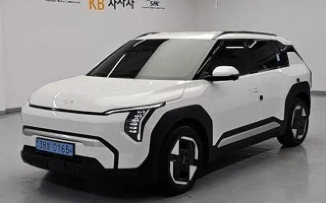 수원자동차중고가격 EV3 롱레인지 2WD 매물 사진 10 - 2024/11 20,625km
