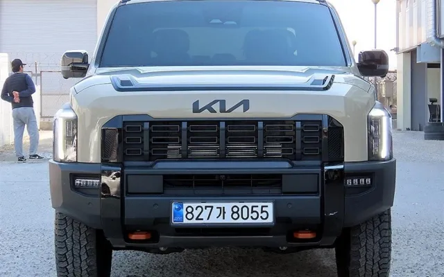 수원자동차중고가격 타스만 2.5 T-GDI 4WD 매물 사진 14 - 2025/05 25,654km